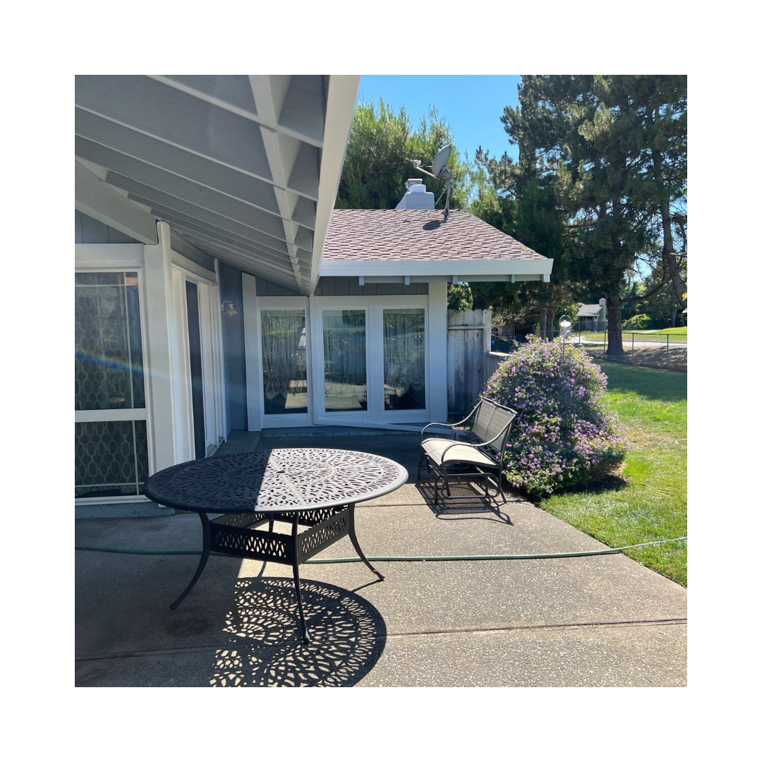 Exterior-4-2 Exterior-4-2