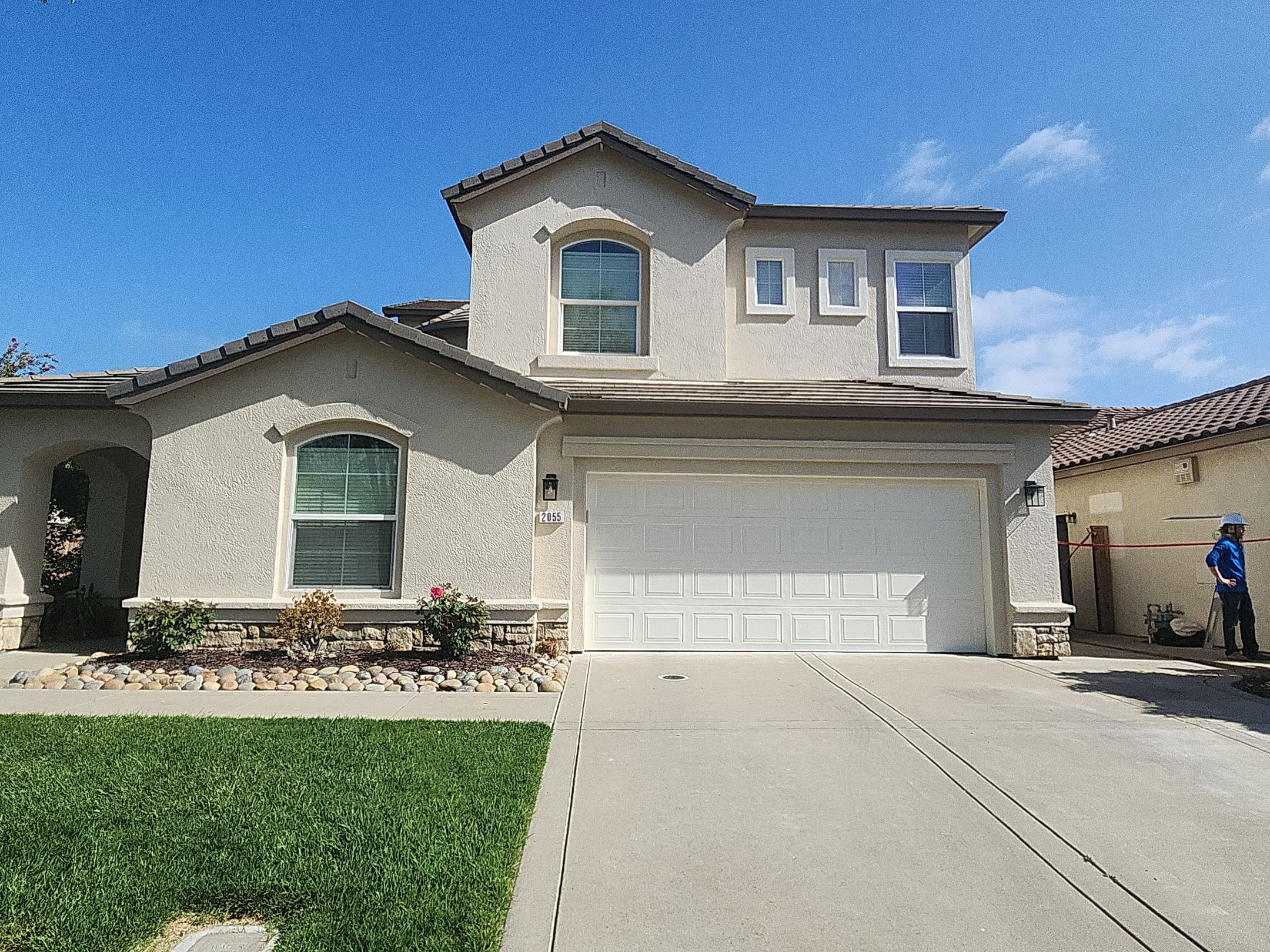 2-Apr 23 2025 10_02am-Xw4u