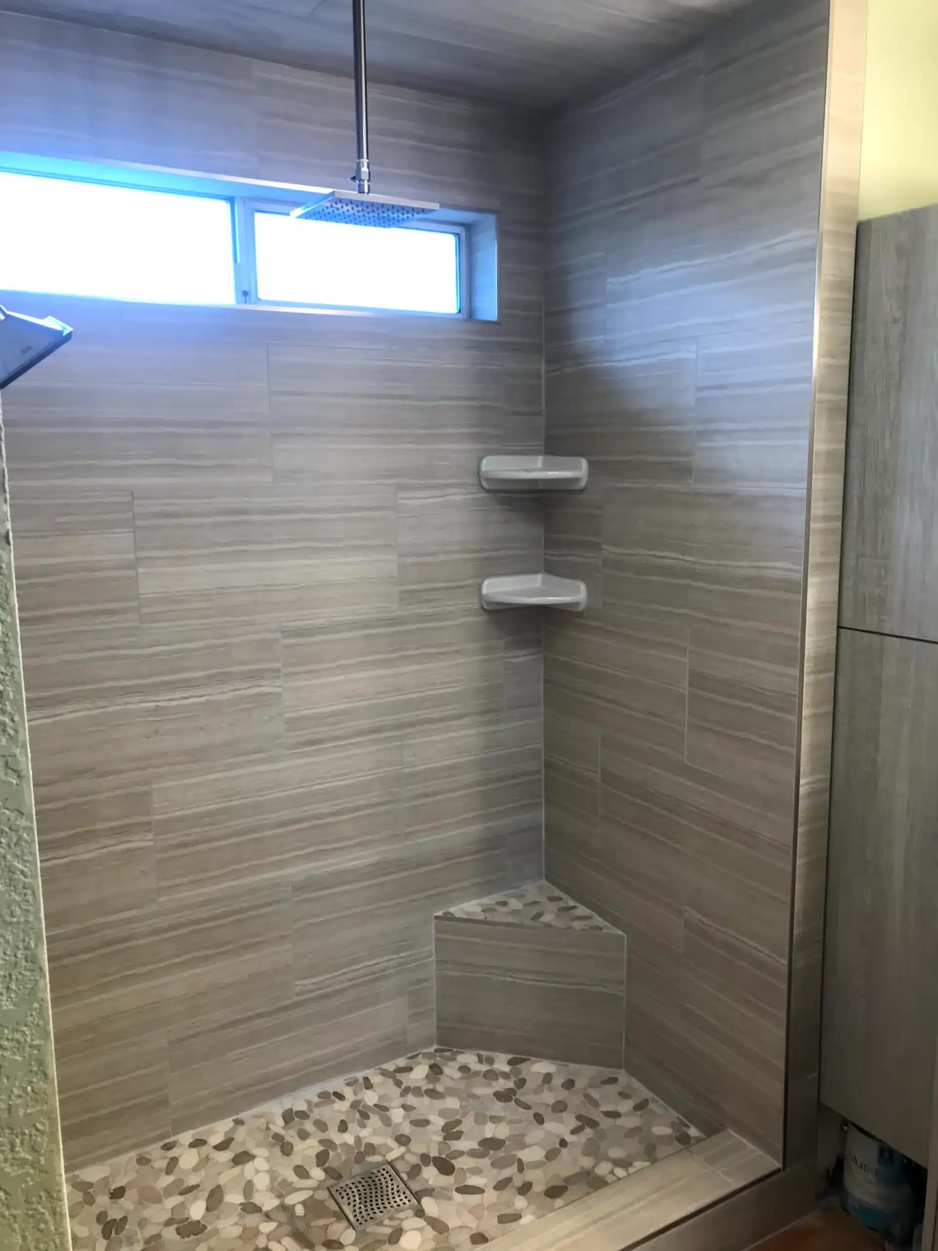 20220510_223036110_iOS